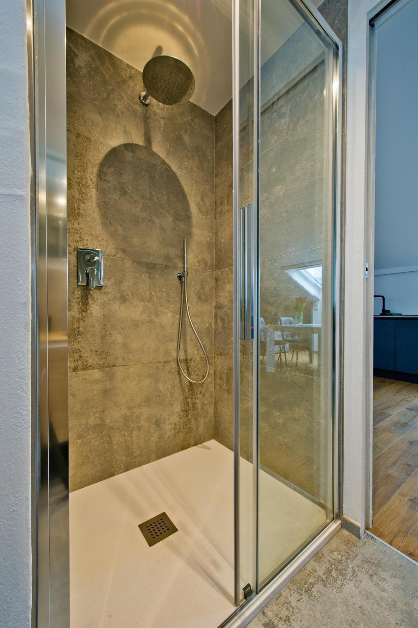Sky View Apartment Комо Экстерьер фото
